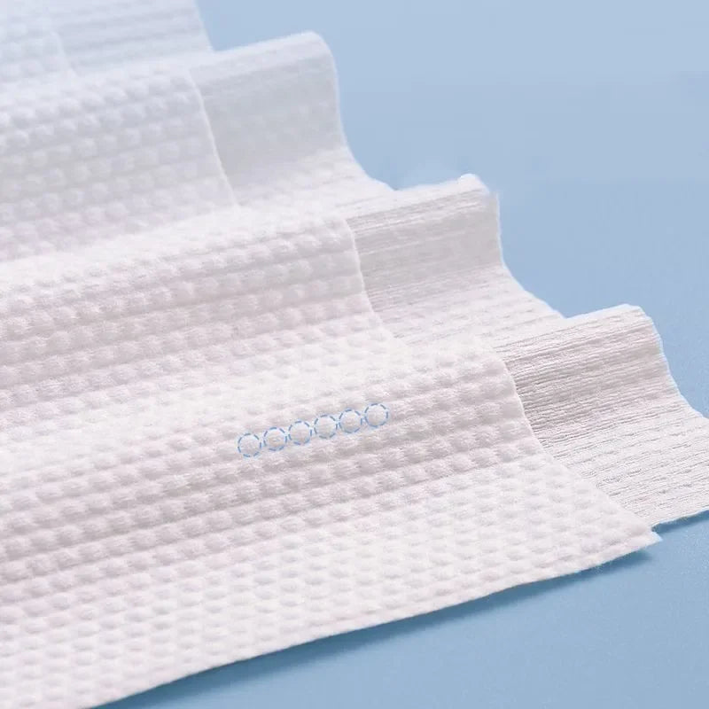 Disposable Compressed Bath Towel - 30x50 cm, 70x140